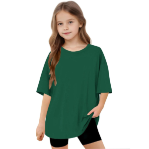 Why are oversized kids' T-shirts so popular?